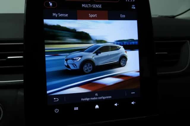 Renault Captur (2020) thumbnail 28