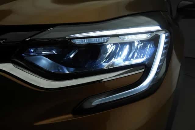 Renault Captur (2020) thumbnail 30