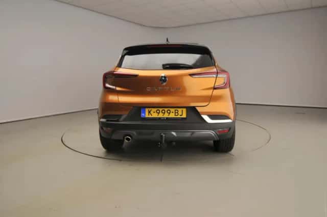Renault Captur (2020) thumbnail 6