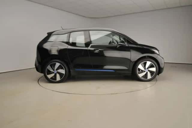 BMW i3 (2016) thumbnail 4