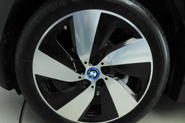 BMW i3 (2016) thumbnail 35