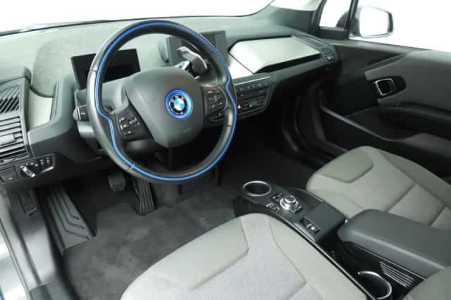 BMW i3 (2016) thumbnail 6