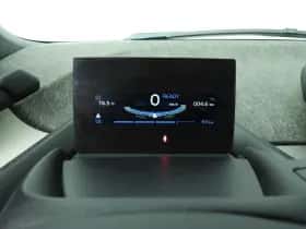 BMW i3 (2015) thumbnail 11