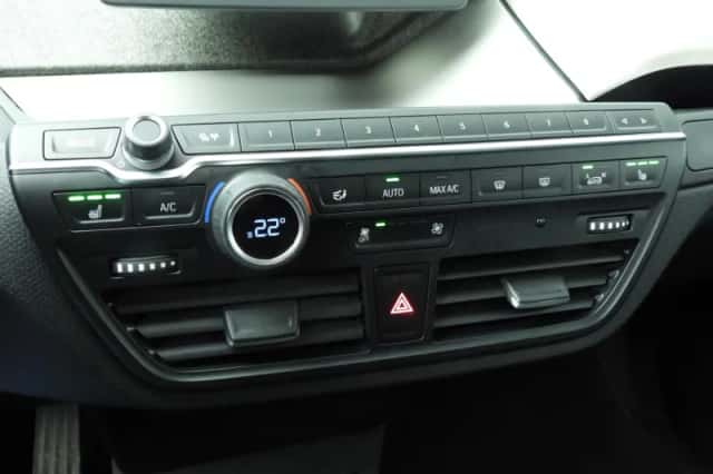 BMW i3 (2015) thumbnail 13