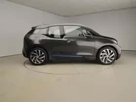 BMW i3 (2015) thumbnail 3