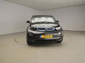BMW i3 (2015) thumbnail 4