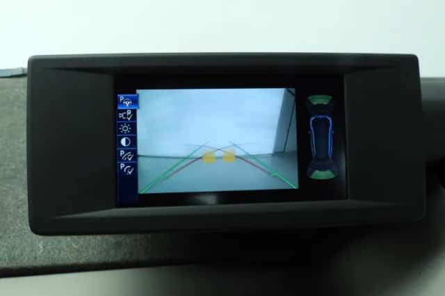 BMW i3 (2015) thumbnail 31