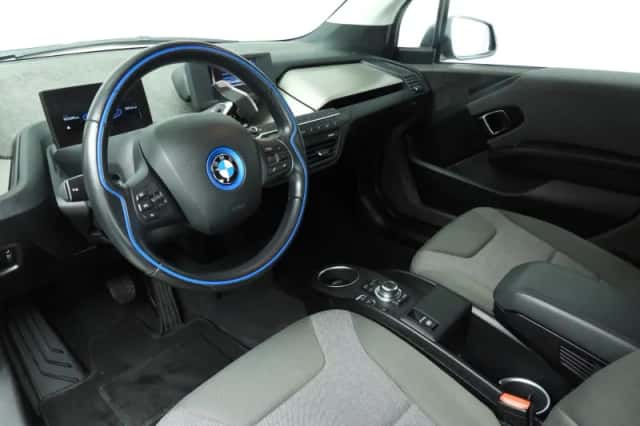 BMW i3 (2015) thumbnail 5