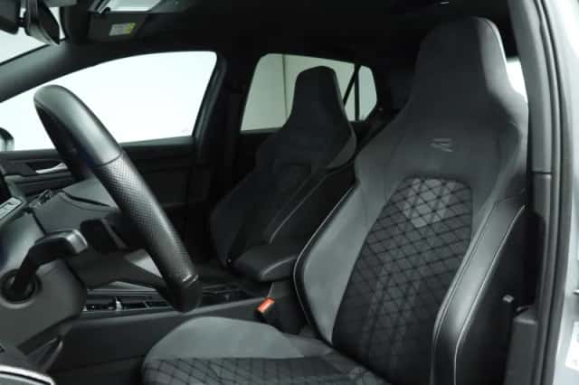 Volkswagen Golf (2020) thumbnail 11