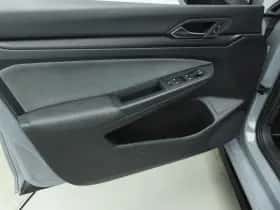 Volkswagen Golf (2020) thumbnail 15