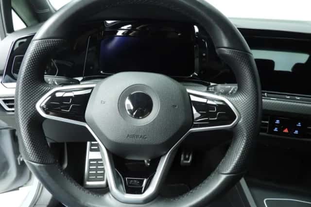 Volkswagen Golf (2020) thumbnail 18