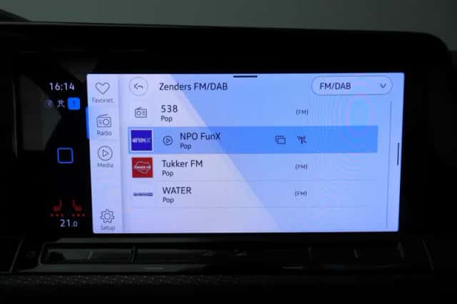 Volkswagen Golf (2020) thumbnail 31
