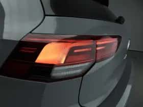 Volkswagen Golf (2020) thumbnail 35