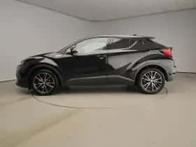 Toyota C-HR (2020) thumbnail 2