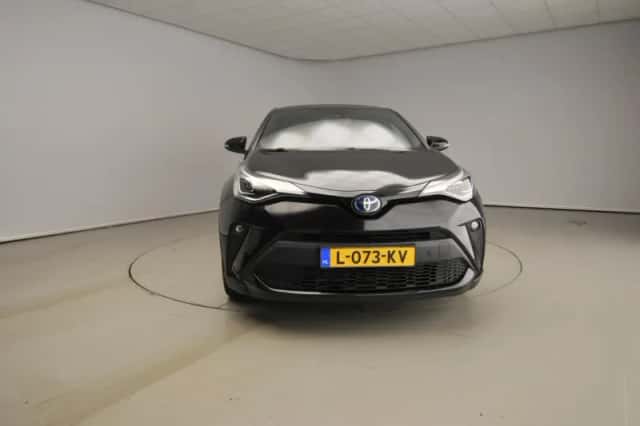 Toyota C-HR (2020) thumbnail 5