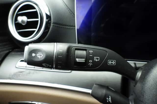 Mercedes-Benz E-Klasse (2017) thumbnail 30
