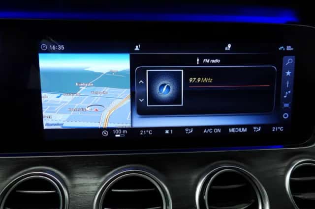 Mercedes-Benz E-Klasse (2017) thumbnail 43