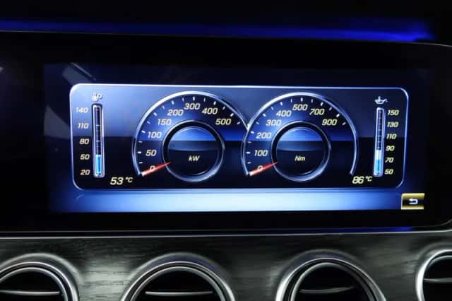 Mercedes-Benz E-Klasse (2017) thumbnail 46
