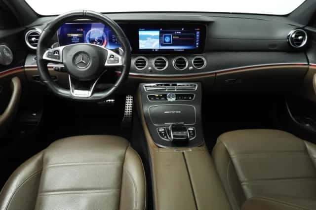 Mercedes-Benz E-Klasse (2017) thumbnail 10