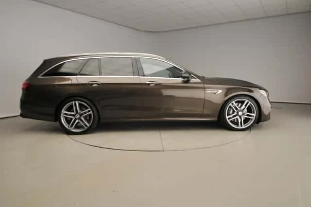Mercedes-Benz E-Klasse (2017) thumbnail 4