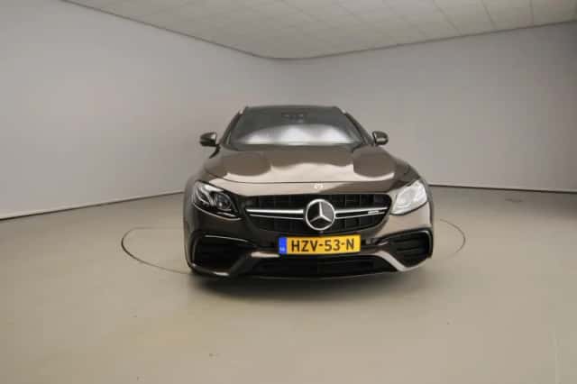 Mercedes-Benz E-Klasse (2017) thumbnail 5