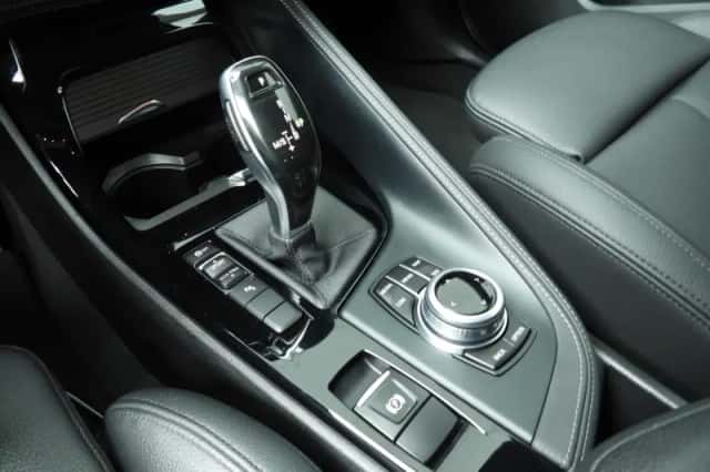 BMW X1 (2017) thumbnail 16
