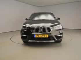 BMW X1 (2017) thumbnail 5