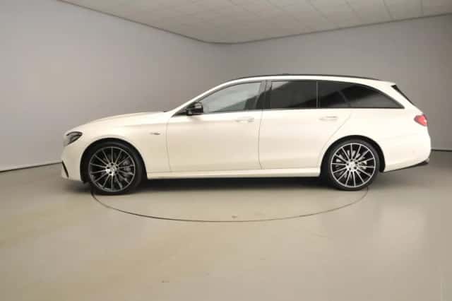 Mercedes-Benz E-Klasse (2020) thumbnail 2