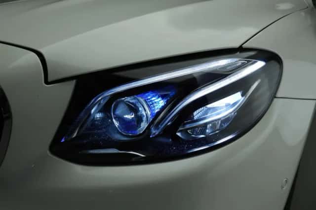Mercedes-Benz E-Klasse (2020) thumbnail 45