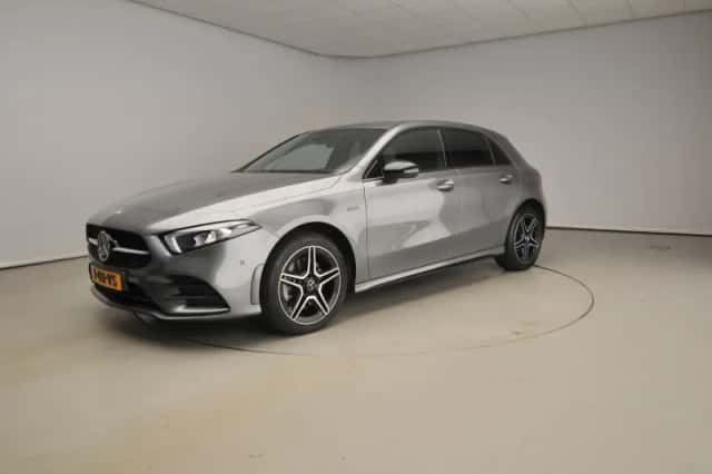Mercedes-Benz A-Klasse (2021) thumbnail 2