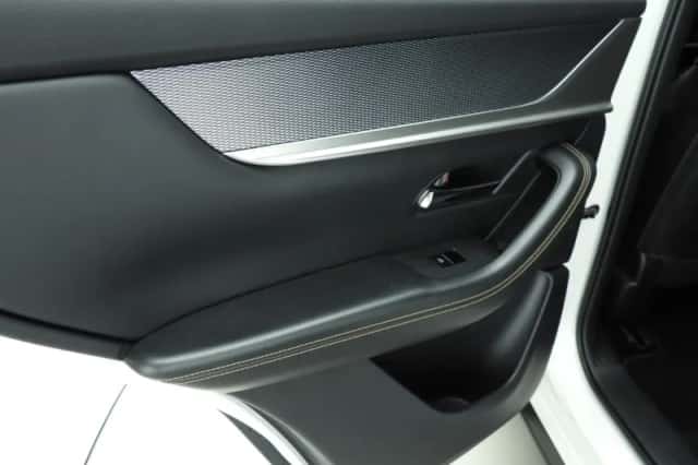 Mazda CX-60 (2023) thumbnail 23