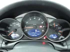Porsche Boxster (2010) thumbnail 13