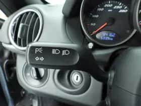Porsche Boxster (2010) thumbnail 17