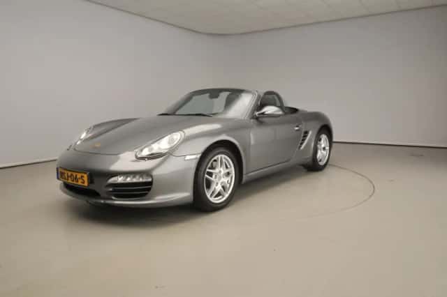 Porsche Boxster (2010) thumbnail 34
