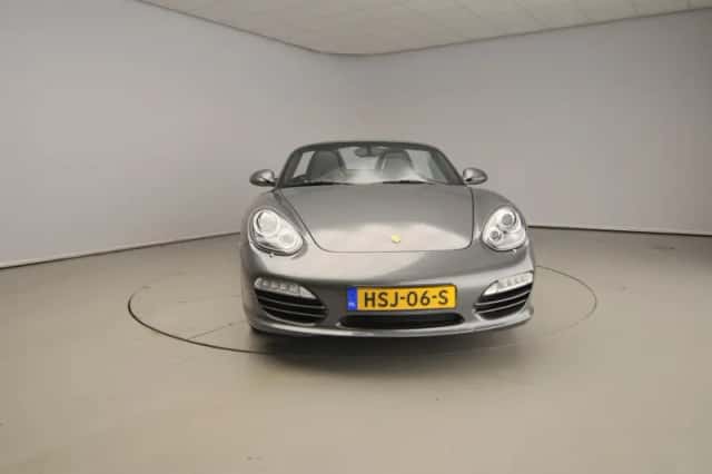Porsche Boxster (2010) thumbnail 5