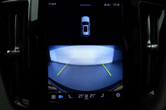 Volvo XC60 (2022) thumbnail 32