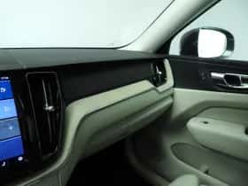 Volvo XC60 (2022) thumbnail 35