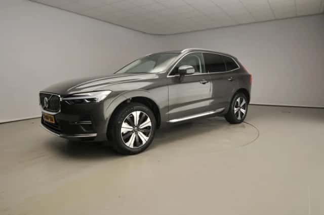 Volvo XC60 (2022) thumbnail 43