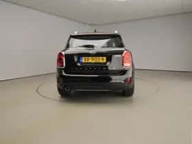 MINI Countryman (2019) thumbnail 3