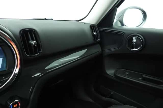 MINI Countryman (2019) thumbnail 31