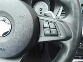BMW Z4 (2014) thumbnail 15