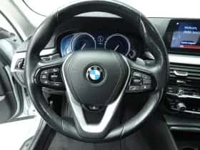 BMW 5-Serie (2017) thumbnail 11