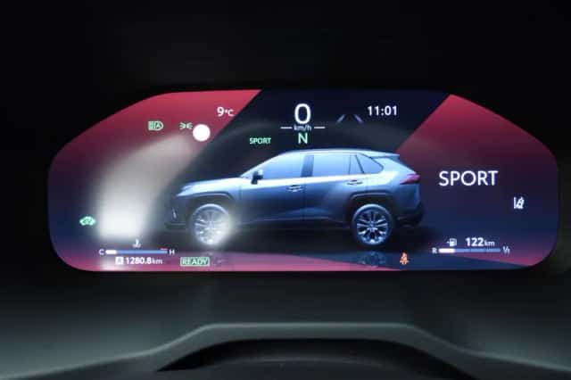 Toyota RAV4 (2024) thumbnail 17
