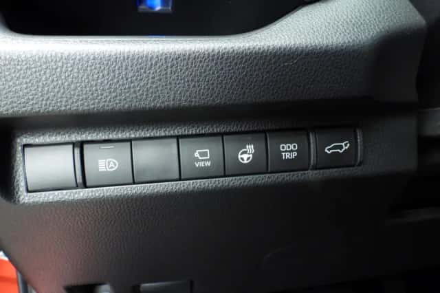 Toyota RAV4 (2024) thumbnail 26