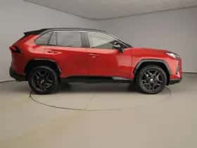 Toyota RAV4 (2024) thumbnail 4