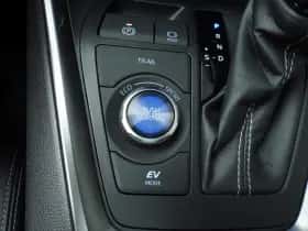 Toyota RAV4 (2024) thumbnail 34