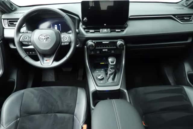 Toyota RAV4 (2024) thumbnail 10