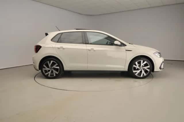 Volkswagen Polo (2022) thumbnail 5