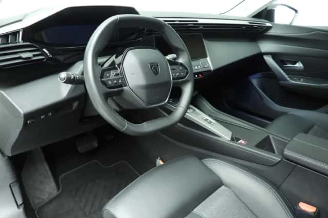 Peugeot 308 (2022) thumbnail 12