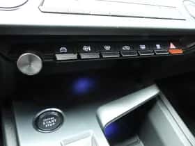 Peugeot 308 (2022) thumbnail 38